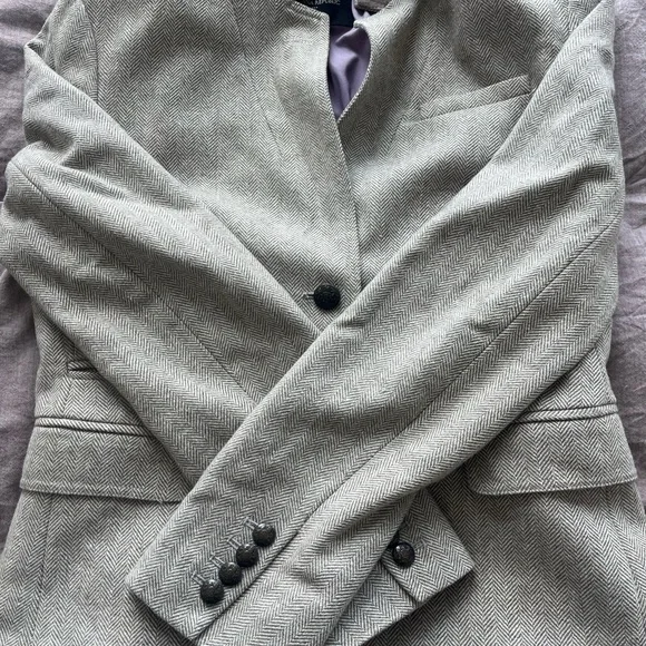 Banana Republic PETITE HERRINGBONE ACADEMY BLAZER - Picture 3 of 6